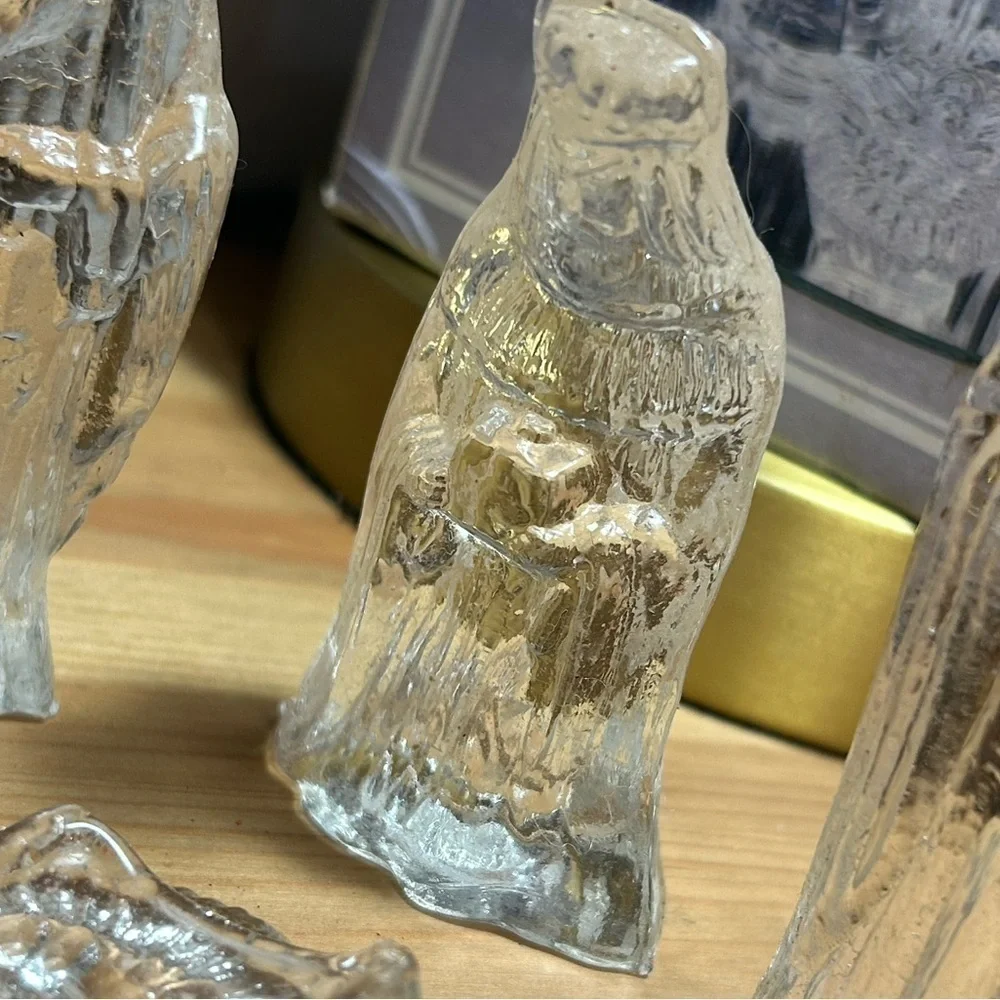 Vintage Glass Nativity Christmas Decor Set w Box Incomplete vintage nativity set
